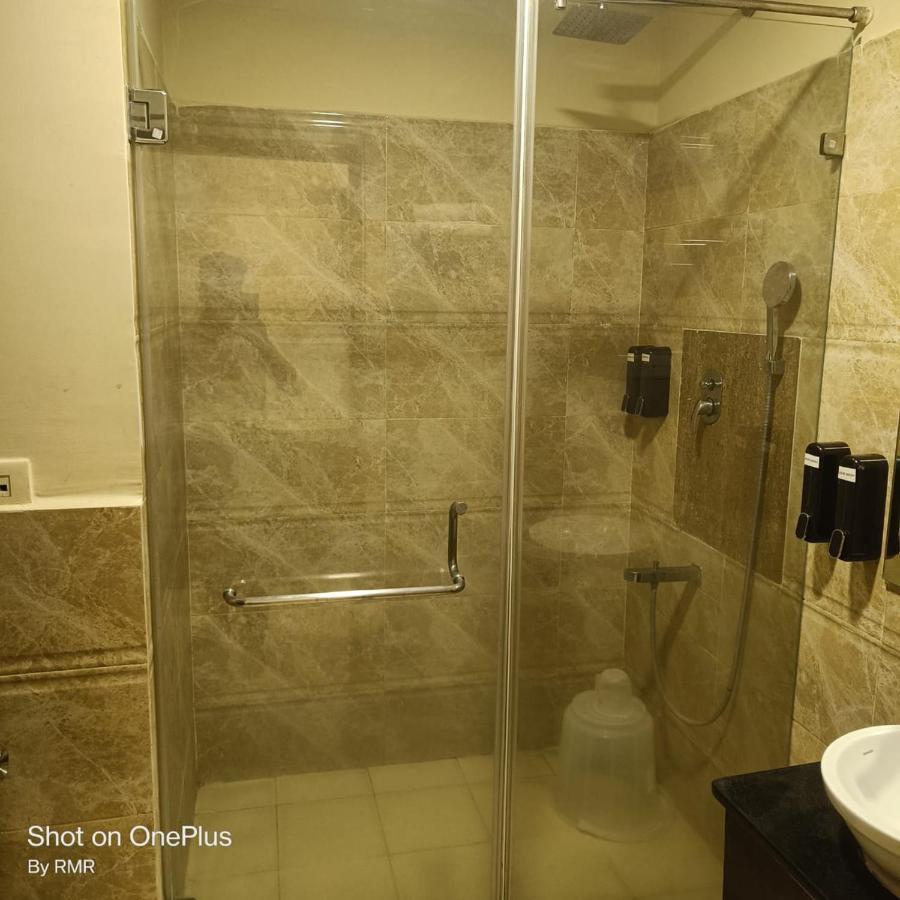Astra Hotels & Suites Whitefield Near To Nallurahalli Metro Station And Ktpo Bangalore Exterior photo
