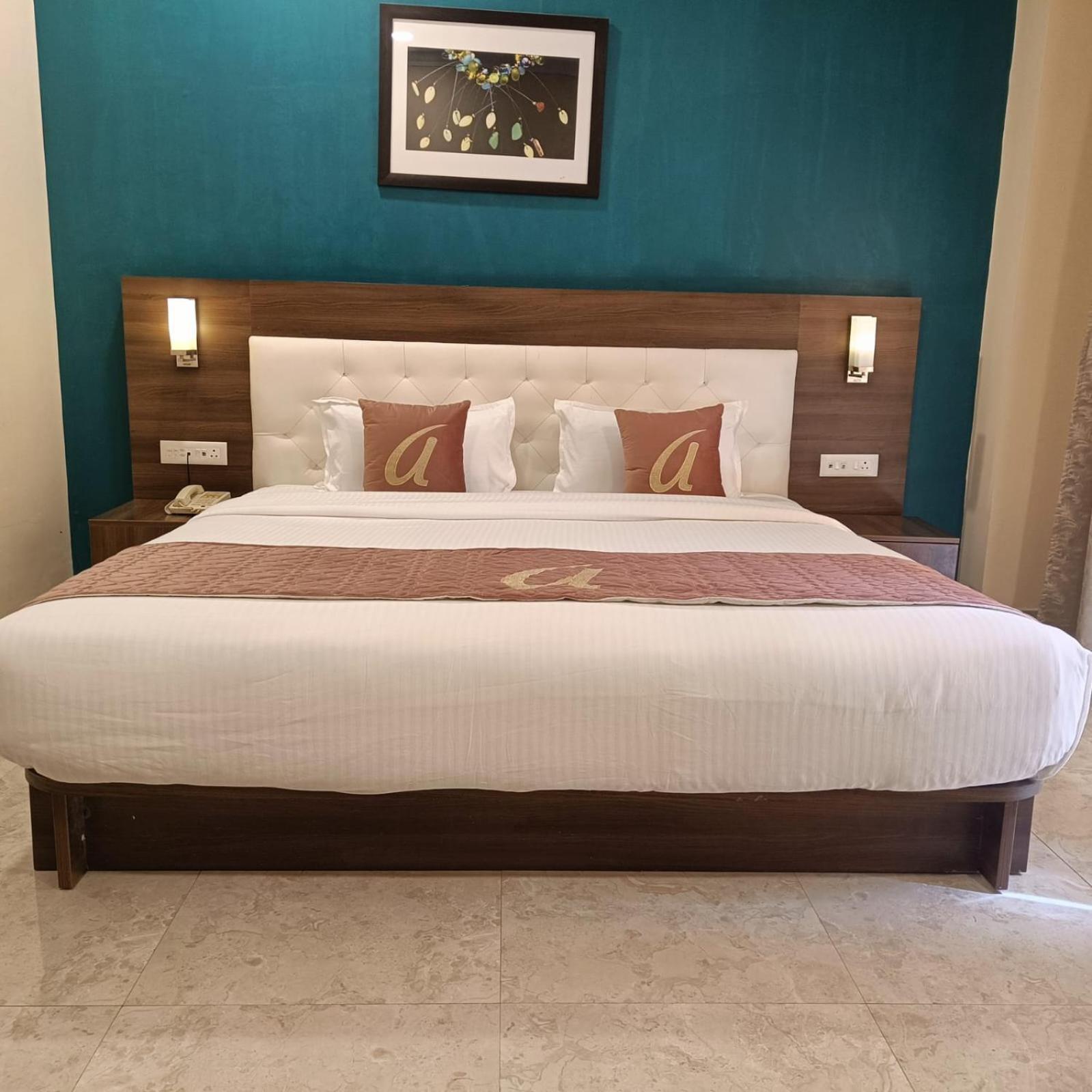 Astra Hotels & Suites Whitefield Near To Nallurahalli Metro Station And Ktpo Bangalore Exterior photo