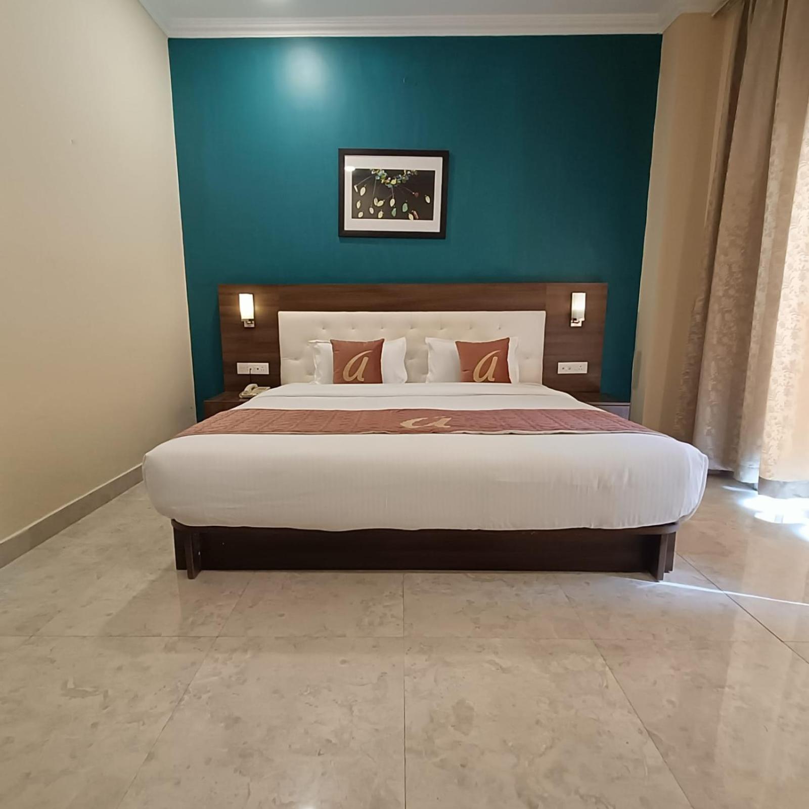 Astra Hotels & Suites Whitefield Near To Nallurahalli Metro Station And Ktpo Bangalore Exterior photo