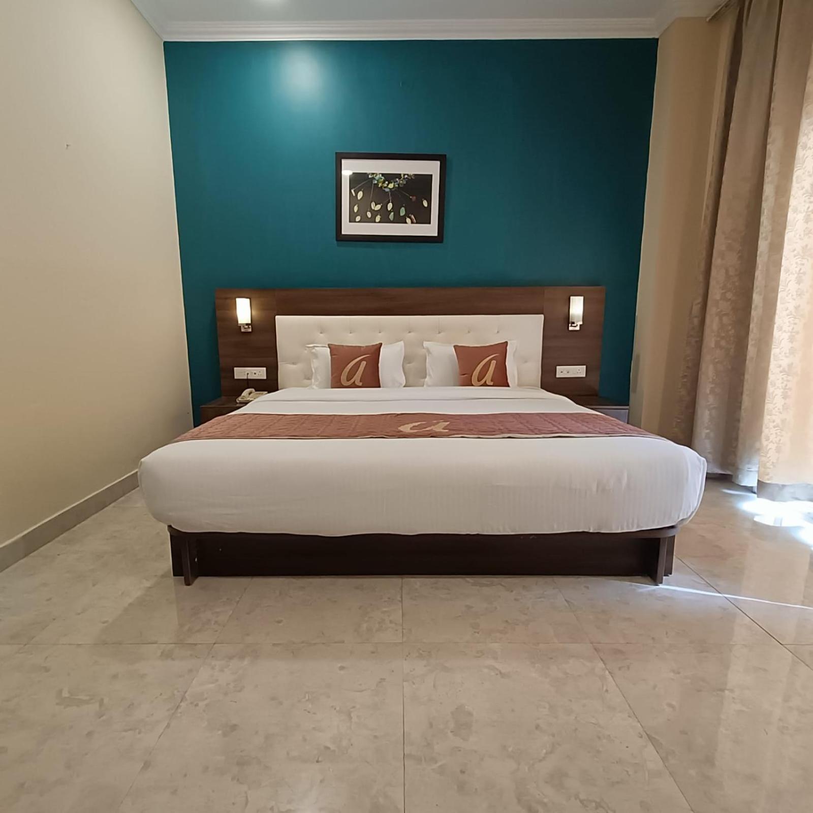 Astra Hotels & Suites Whitefield Near To Nallurahalli Metro Station And Ktpo Bangalore Exterior photo